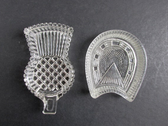 Set of 2 Vintage Glass Trinket Dishes c 1930s | T… - image 3