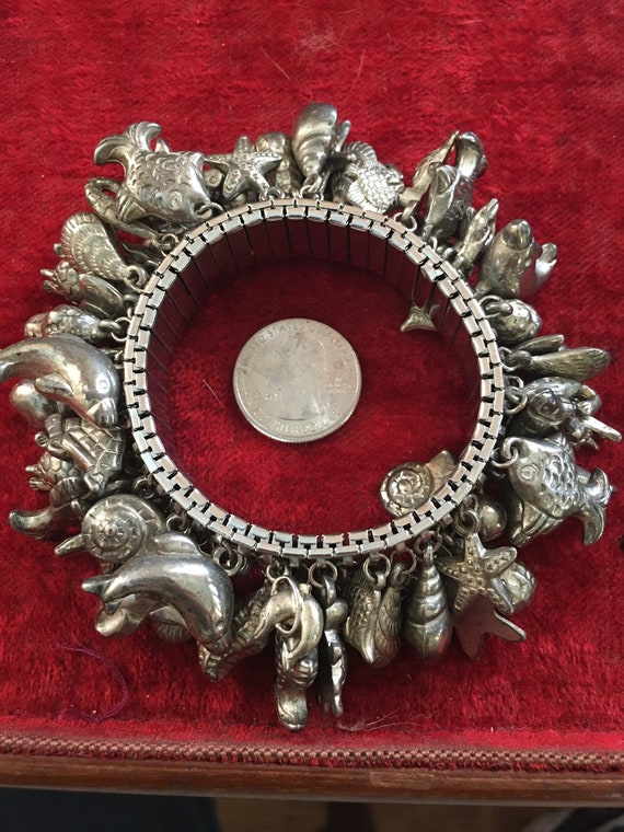 silver plated charm expandable 1950s bracelet