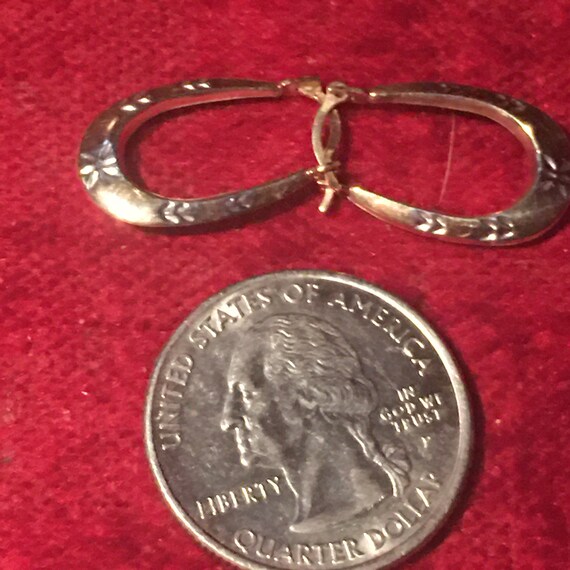 Vintage hoop earrings in 10Kt pierced