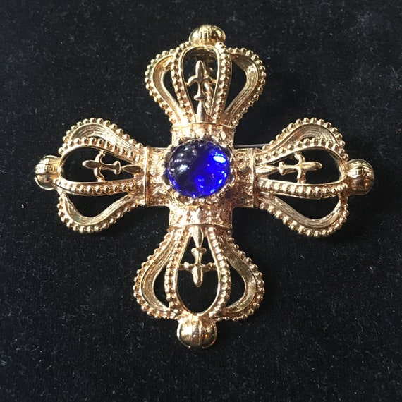 Parklane vintage Maltese cross circa 1970 in goldtone - Gem