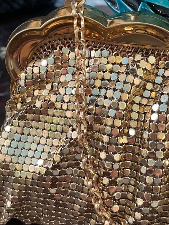Whiting and Davis late 40s gold metal mesh handbag - image 3