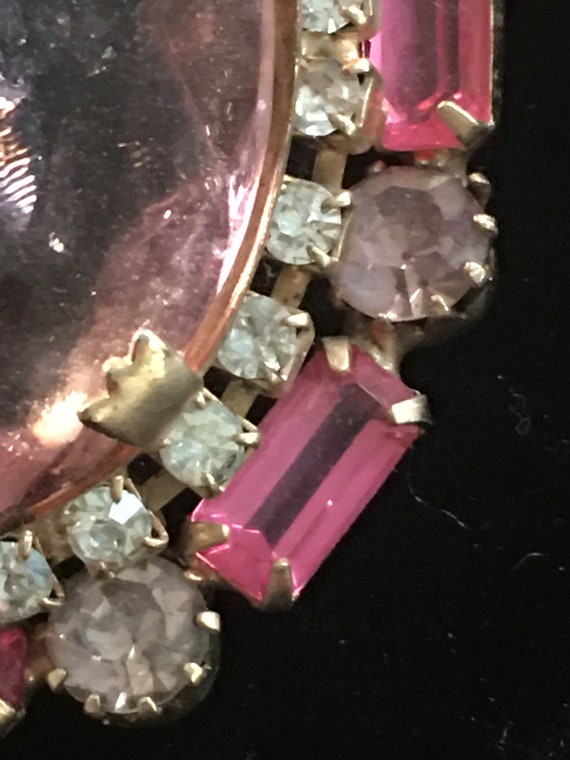 Rose pink, clear, and peach rhinestone brooch, ci… - image 3