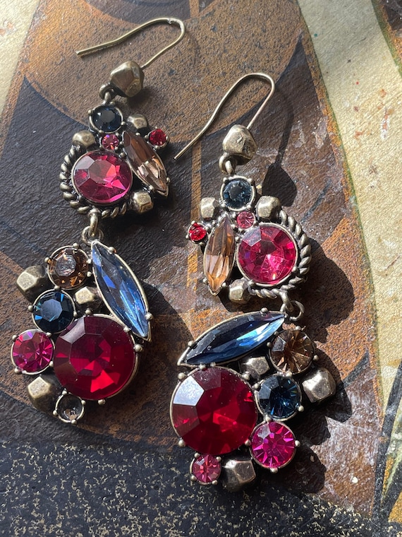 French hook multicolor dangle earrings, circa 198… - image 1