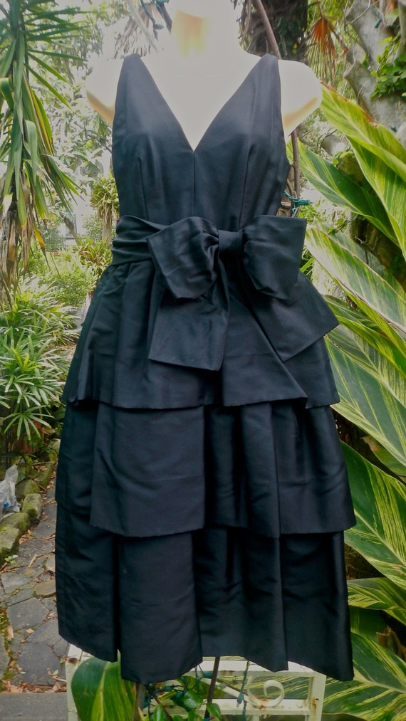 flattering black dress for big tummy Zara Dresses