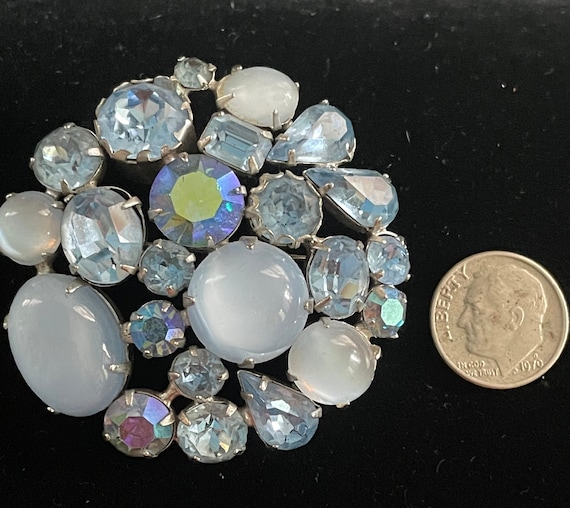 Baby blue moonstone and rhinestone brooch,circa 1… - image 1