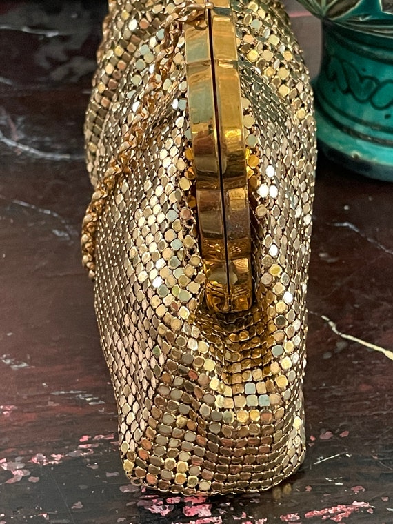 Mesh Handbag Whiting and Davis late 40s gold metal mesh handbag - Gem
