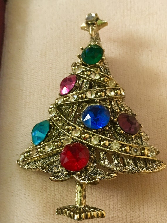 Signed Hollycraft Christmas tree brooch,pin,circa 