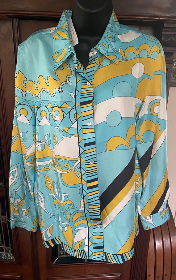 Andrea Jovine size 10 silk blouse circa 1990s with