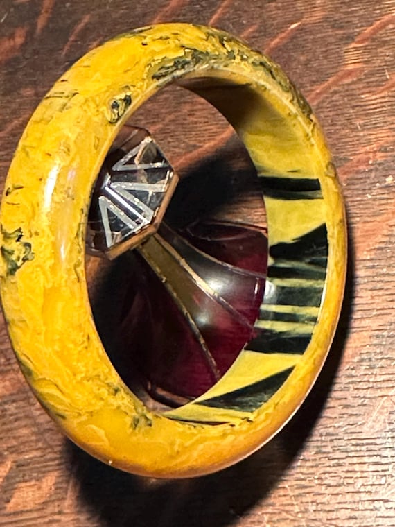 Marbleized bakelite high dome(tested) bangle brac… - image 4