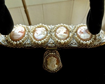 Art Deco  French pigskin cameo beaded purse