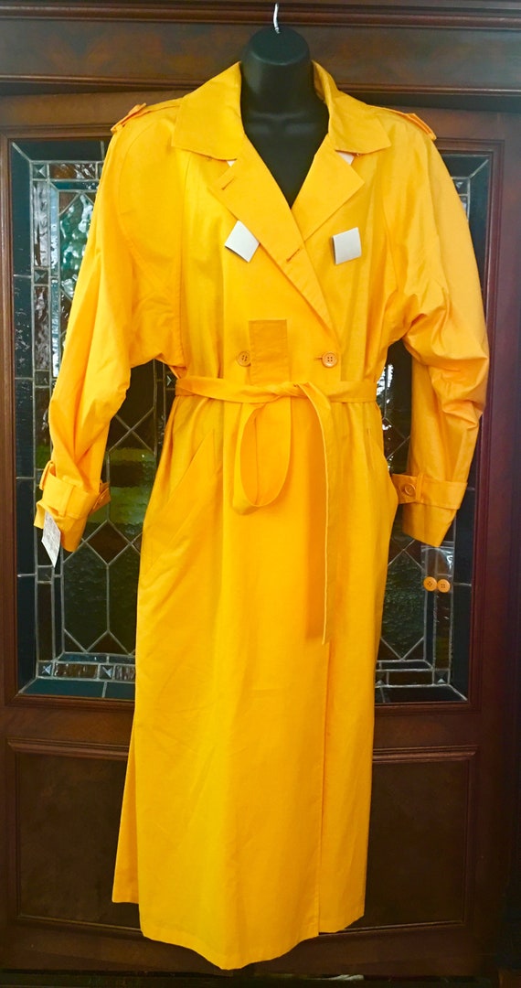 I.Magnin 1980s Yellow butterscotch trench coat sh