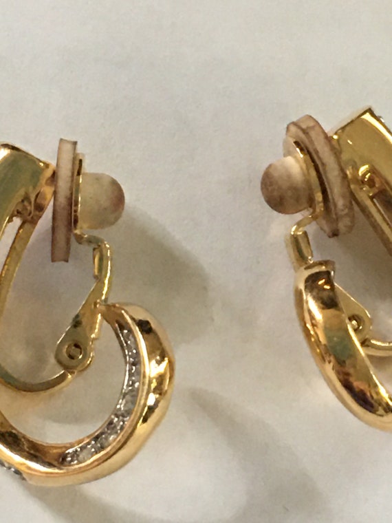 Nina Ricci clip on gold and rhinestone earrings c… - image 3