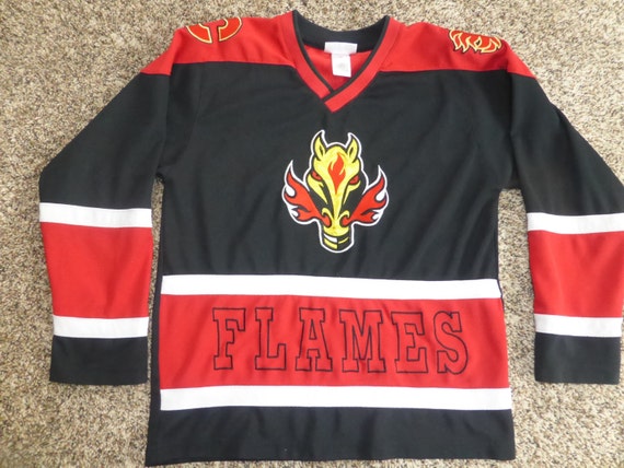Vtg Calgary Flames Mighty Mac SEWN NHL Jersey Shi… - image 1