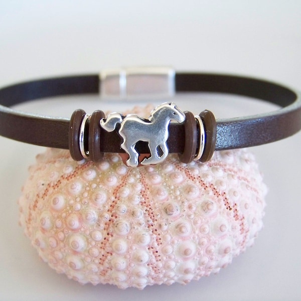 Leather with Galloping Horse Focal Bracelet - Item R6293