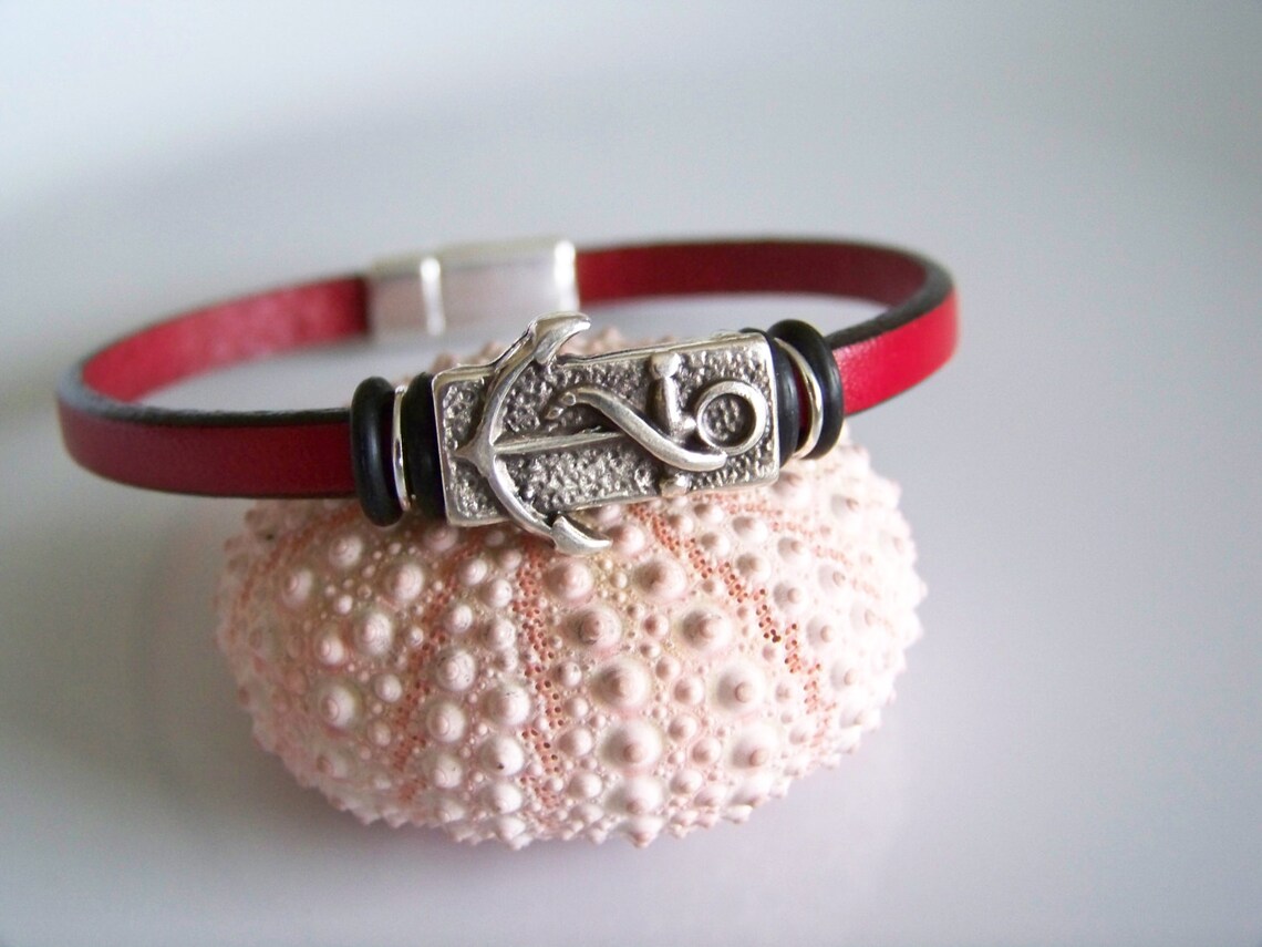 Red Leather Anchor Focal Bracelet Item R5365 - Etsy