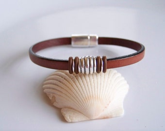 Leather Focal Striped Accent Bead  Bracelet - R4127