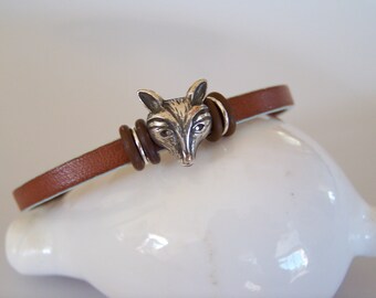 Brown Leather Fox Face Focal Bracelet - Item R7463