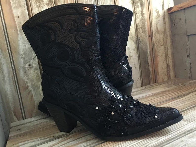 black bling cowgirl boots