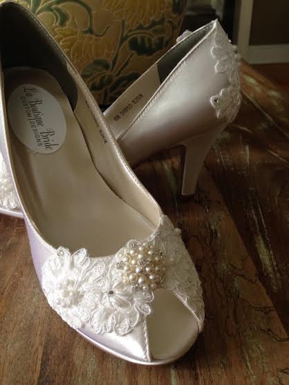 SALE Victorian Custom Made Lace Bridal Pump Shoe peep Toe | Etsy