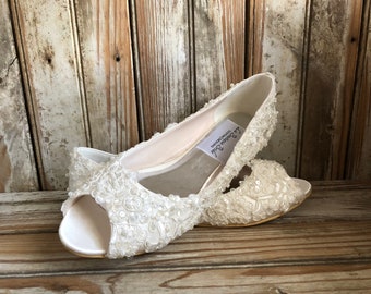 silver wide width flats