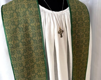 Green Clergy Stole for Epiphany or Ordinary Time, Handwoven Minister Stole, Liturgical Stole, Pastor Gift, Priest Gift