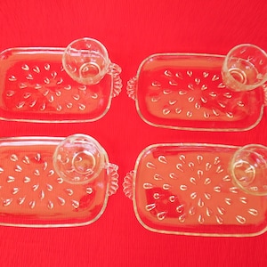 Vintage Hazel Atlas, Snack Plates and Cups, 4 Snack Plates, and 4 Cups, Pattern Teardrop, Clear Color, Excellent Condition