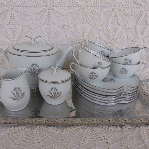 Vintage Noritake Tea Set, China, Pattern Name Bessie, 18 Piece shops Set, Made in 1940's to 1970's, Excellent Condition, FREE SHIPPING