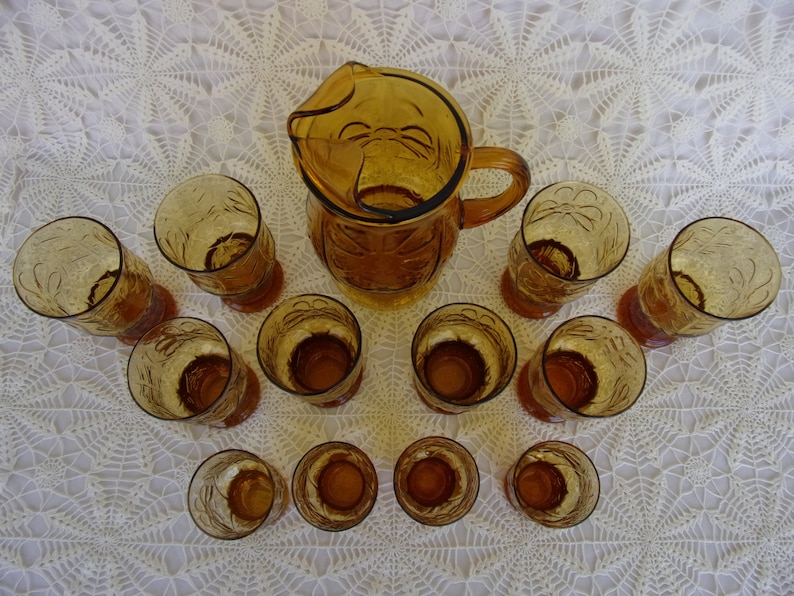 Indiana Glass Honey Gold Color 13 Piece Set Beverage Set Country Garden Excellent Condition During 1970s Made in USA