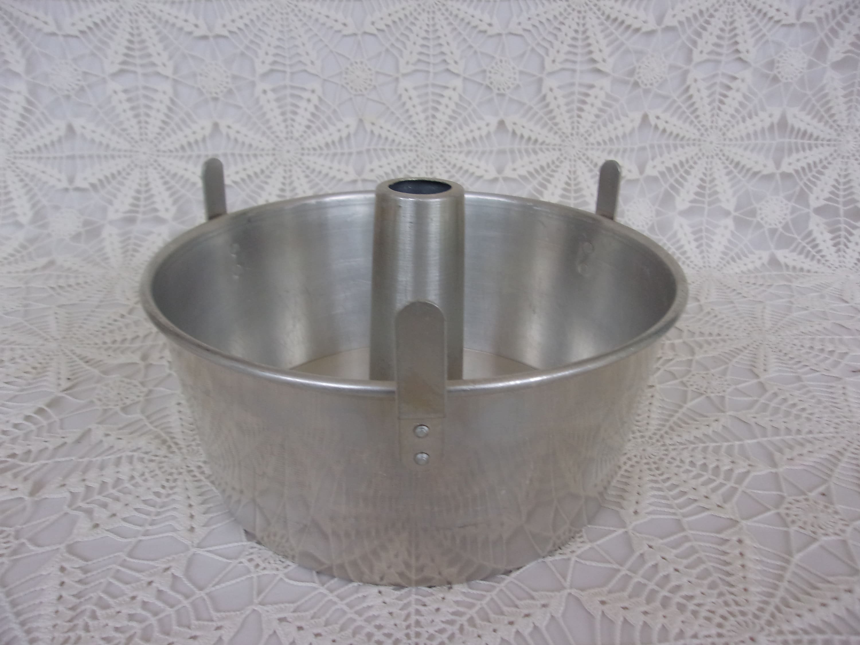 Ring Cake Pan (11.2 in)Ring Mold PanTube Pan for Baking Pound CakeTube Cake PanFluted Tube PanFlan MoldFlan