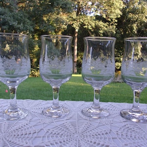 Vintage Libbey, Winter Wonderland, Set 4, Water or Wine Glasses, Arby Classic Glasses, 7&quot; Tall Goblet, Made in 1980 USA, Excellent Condition