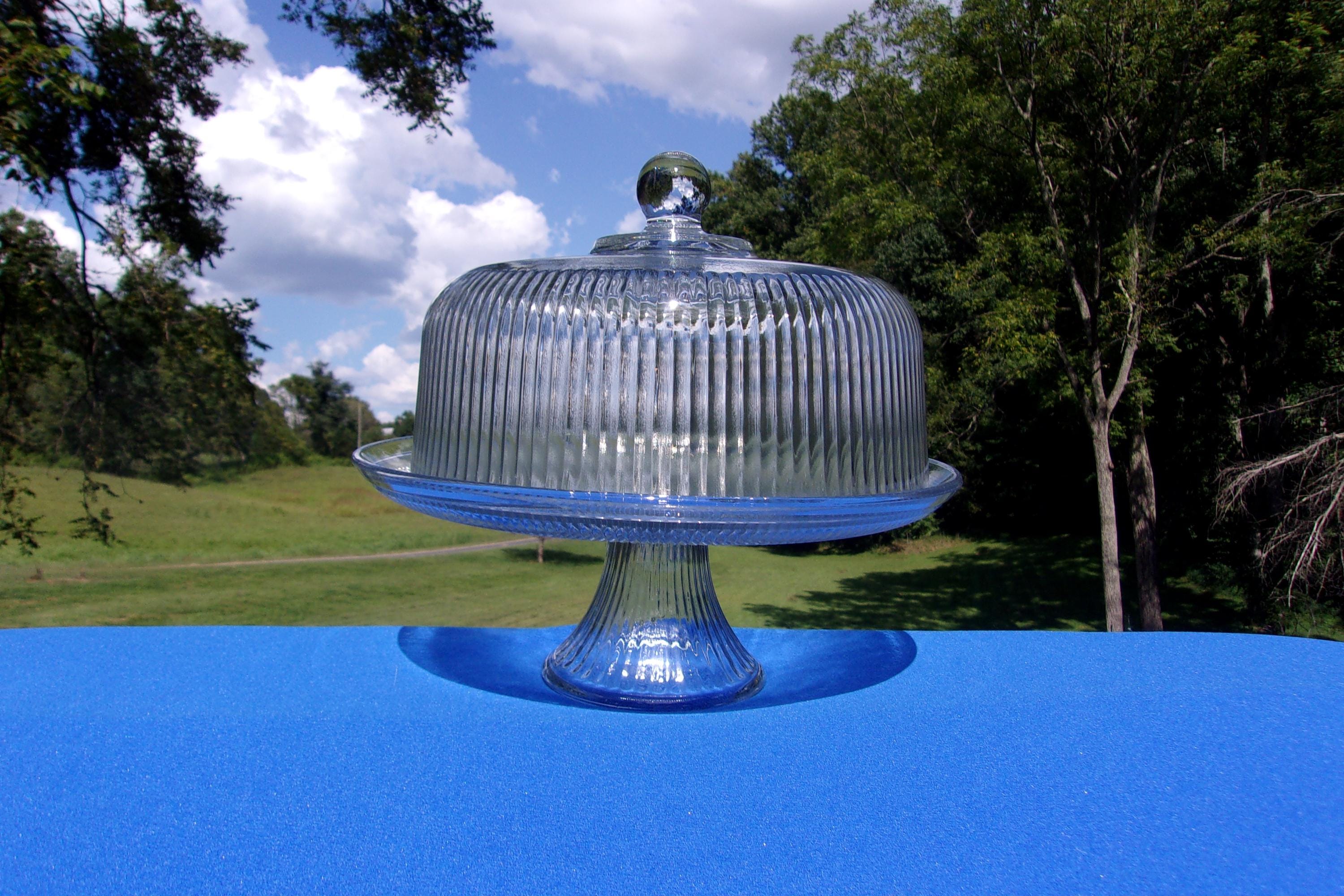 Vintage Anchor Hocking, Monaco Cake Stand With Dome Lid, Made in