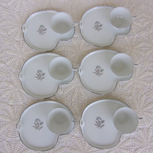 Vintage Noritake Tea Set, China, Pattern Name Bessie, 18 Piece shops Set, Made in 1940's to 1970's, Excellent Condition, FREE SHIPPING