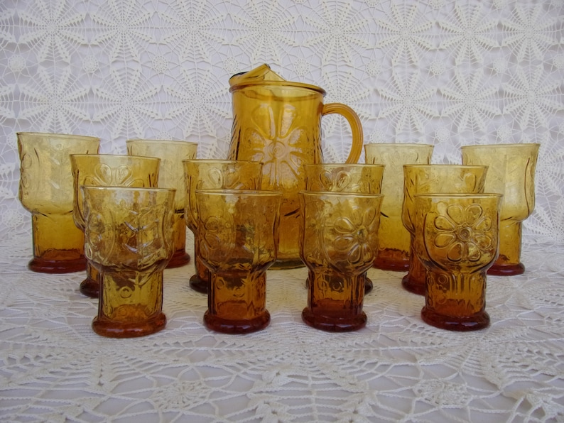 Indiana Glass Honey Gold Color 13 Piece Set Beverage Set Country Garden Excellent Condition During 1970s Made in USA