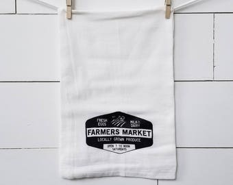 farmers market flour sack towel. Farmhouse towel. Tea towel. Kitchen towel. Farmhouse kitchen. Black and white. Kitchen decor.