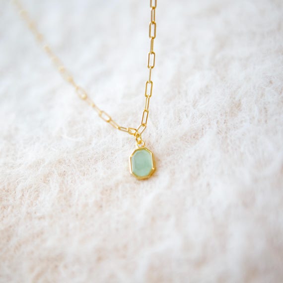 Green Aventurine Gemstone Pendant Necklace, Daint… - image 9