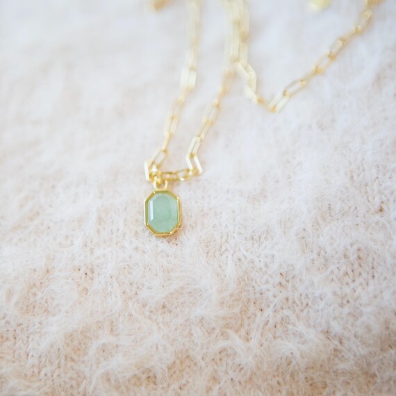 Green Aventurine Gemstone Pendant Necklace, Daint… - image 1
