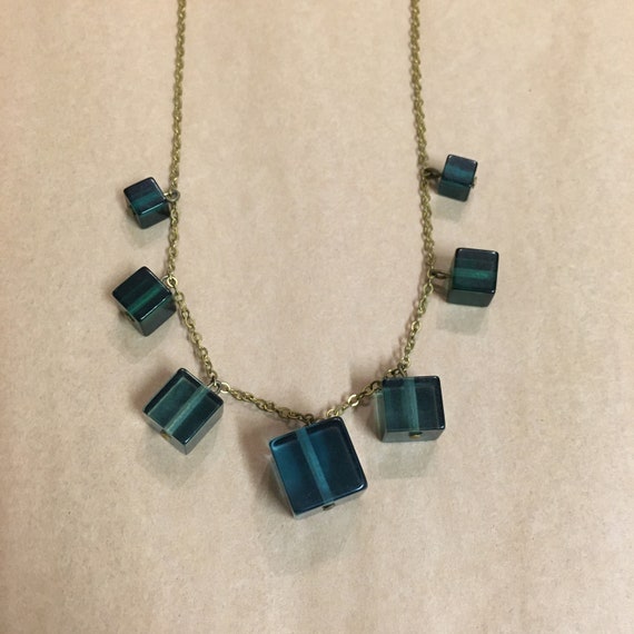 Vintage Licite cube necklace 50s 60s green
