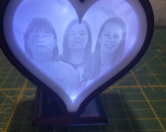 Heart Box with light and photo - 3D Printed | Gifts | Holiday | USB plug | Custom | Memorial | Birthday | Pets