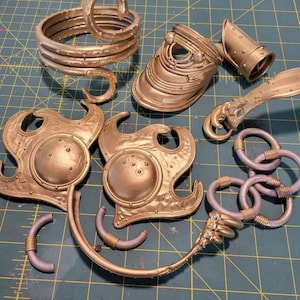 Slave Leia set for &quot;Theme Park&quot; Bounding