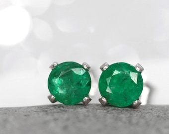 Emerald Stud Earrings, 2.5mm - 4mm Small Silver or Gold Faceted Emerald Ear Studs, May Birthstone, Emerald Green Earrings, May Birthday Gift