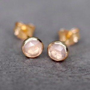 Rose Quartz Stud Earrings, Unconditional Love Stone, Valentine's Day Gift for Wife Girlfriend, Faceted Rose Cut Pale Pink Earrings in Gold