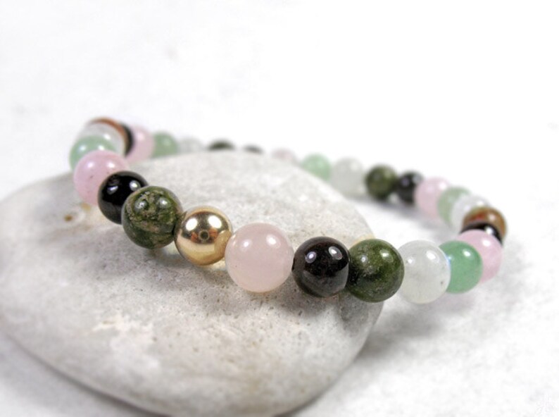 Love Bracelet Mother/'s Gift Chakra Balancing Heart Chakra Bracelet Fertility Stones Bracelet Women/'s Energy Bracelet Yoga Gift