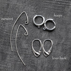 Boucles d'oreilles levier saphir, cadeau de pierre de naissance de septembre, boucles d'oreilles pendantes style bohème bleu foncé, boucles d'oreilles modernes en argent sterling saphir image 7