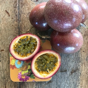 Purple Lilikoi/Passionfruit SEEDS/Tropical Fruit/Passiflora edulis Seeds/Seeds/Hawaii Fruit/Maui Seeds/Tropical Fruit Seeds/Home Garden