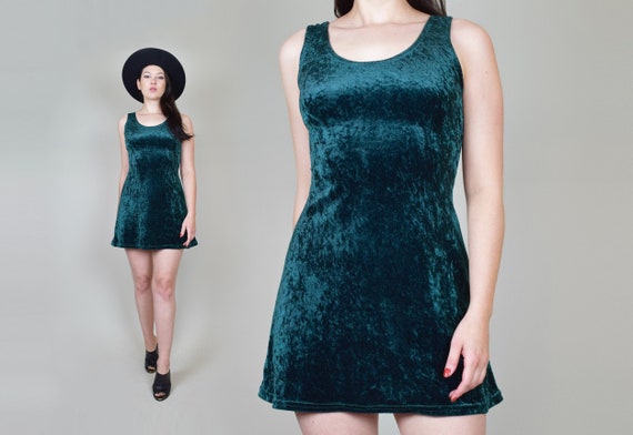 90's Emerald Green Velvet Skater Dress | Vintage V