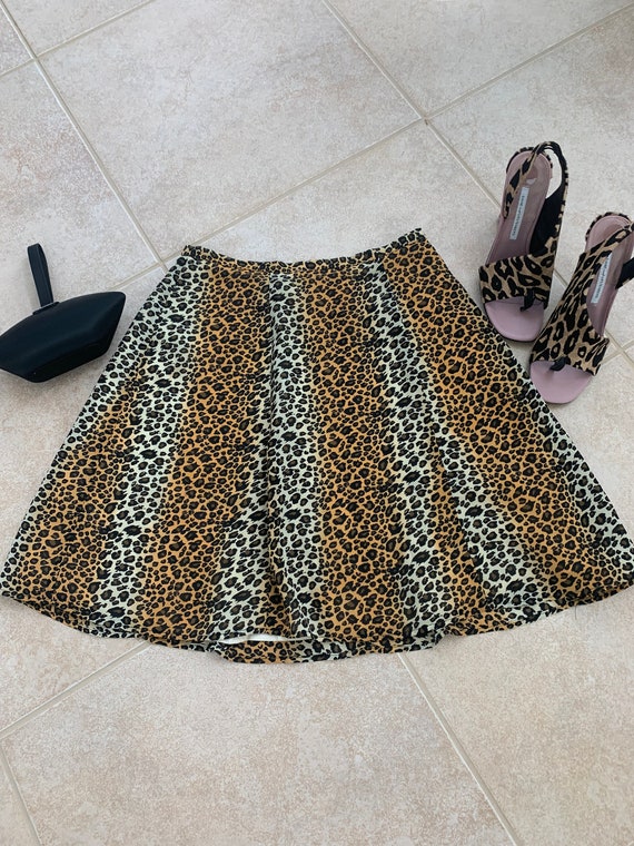 Leopard Print Design Woman’s Size 12 Boho Chic Sk… - image 4