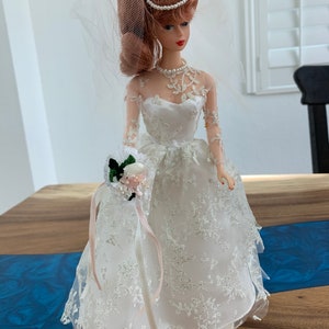 Bride 1997 Malaysia with Pearl Necklace Flower Bouquet Stand and Blue Garter Doll