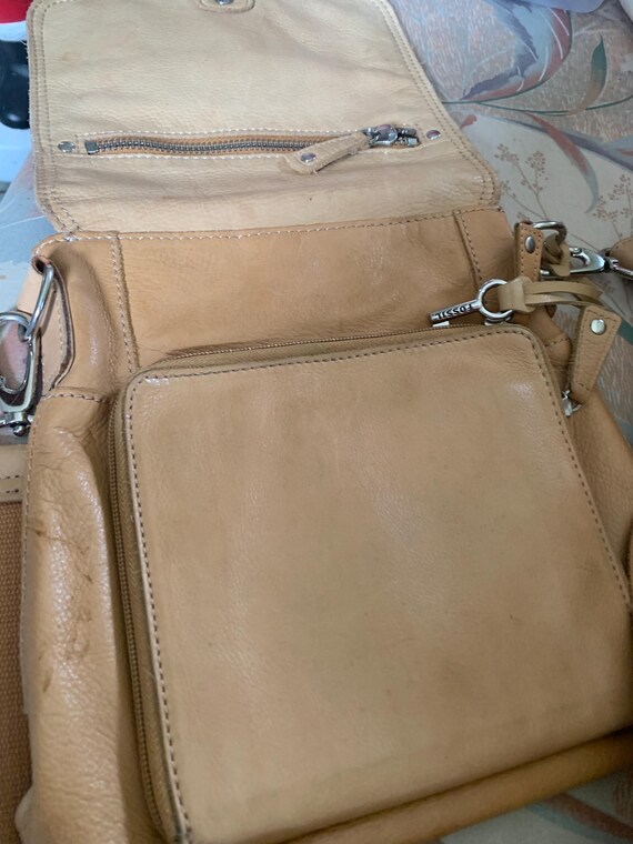 Fossil Tan Color Woman’s Leather with Original Si… - image 3