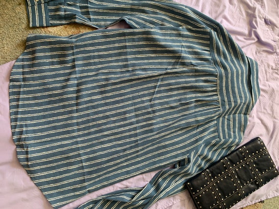 Halston Button Down Woman’s Medium Long Sleeve Fl… - image 5