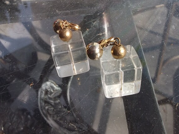 Three Demensional Cube Fabuleous Mod Square Earri… - image 7